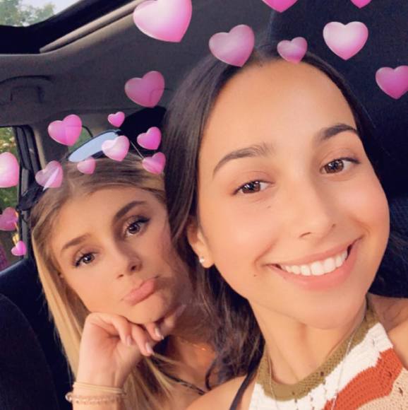 Meet your Posher, Alexia - Picture 1 of 1